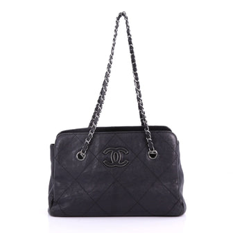 Chanel Hamptons Shopping Tote Quilted Calfskin Small 3649050
