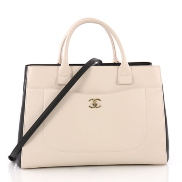 Chanel Neo Executive Tote Grained Calfskin Medium White 3669428