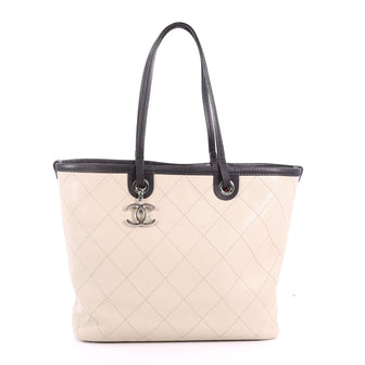 Chanel Fever Tote Quilted Caviar Small Neutral 3669494