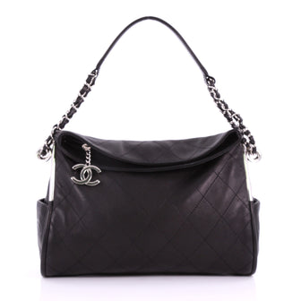 Chanel Ultimate Soft Hobo Quilted Leather Medium Black 3678303
