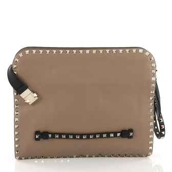 Valentino Rockstud Wristlet Clutch Leather Medium Neutral 3694318