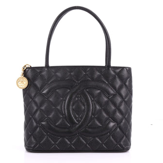 Chanel Model: Medallion Tote Quilted Caviar Black 37077/23