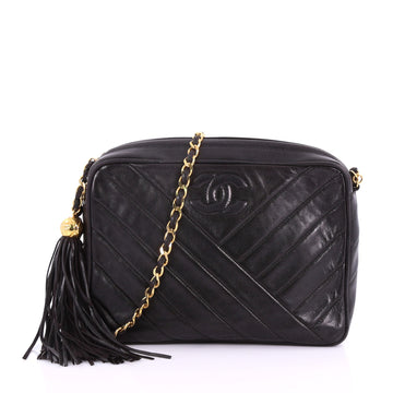 Chanel Model: Vintage Camera Bag Chevron Lambskin Medium Black 37268/2
