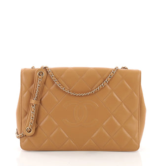 Chanel Model: Diamond CC Flap Bag Quilted Lambskin Medium Brown 37271/1