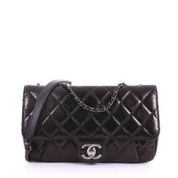 Chanel Pleated Chain Flap Bag Quilted Calfskin Medium Black 37316109