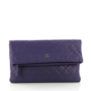 Chanel Beauty CC Clutch Quilted Lambskin