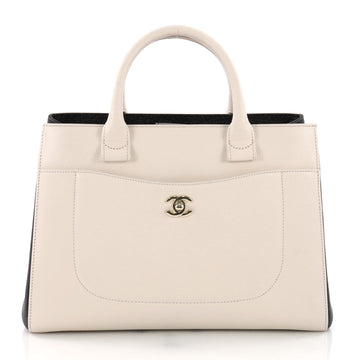 Chanel Neo Executive Tote Grained Calfskin Small White 373893