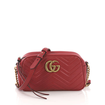 Gucci GG Marmont Shoulder Bag Matelasse Leather Small Red 377211