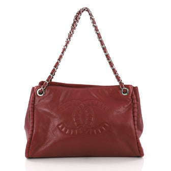 Chanel On The Bund Tote Calfskin Large Red 377601