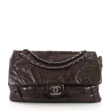 Chanel Twisted Flap Bag Glazed Calfskin Jumbo Brown 378133
