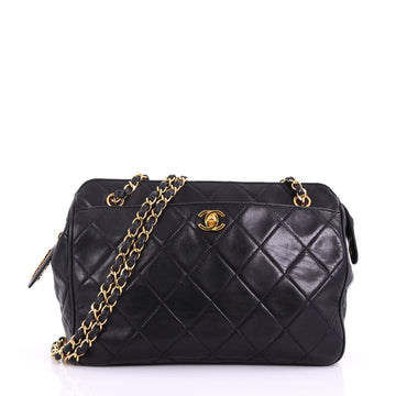 Chanel Vintage CC Lock Pocket Chain Tote Quilted Lambskin 379435