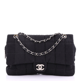  Chanel Model: Chocolate Bar Camera Flap Bag Quilted Nylon Medium Black 38164/1