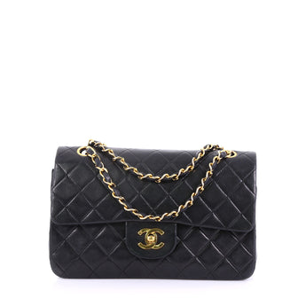 Chanel Model: Vintage Classic Double Flap Bag Quilted Lambskin Medium Black 38218/97