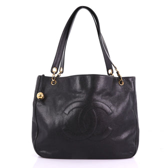 Chanel Model: Vintage Timeless Chain Shoulder Bag Caviar Large Black 38440/147
