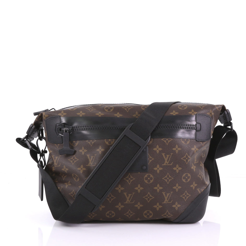 Louis Vuitton Monogram Waterproof Voyage Messenger Bag - Brown Messenger  Bags, Bags - LOU214928