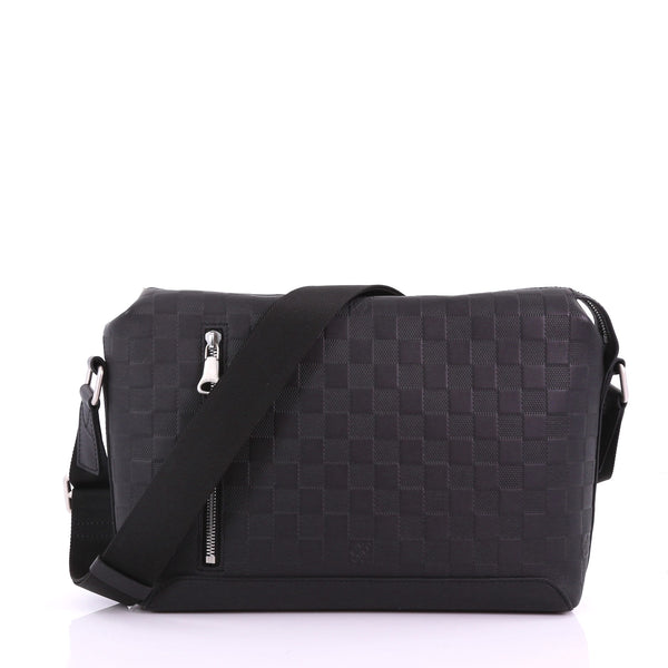 Discovery Backpack PM Damier Infini Leather - Bags