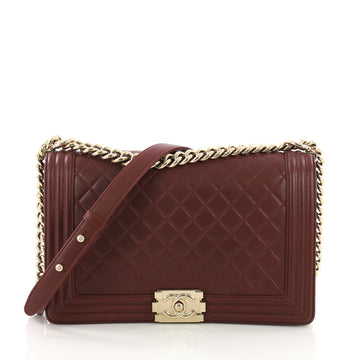 Chanel Boy Flap Bag Quilted Lambskin New Medium Red 389561
