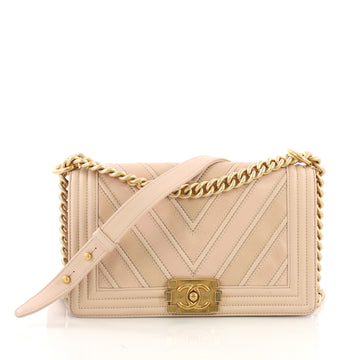 Chanel Boy Flap Bag Chevron Calfskin and Suede Old Medium 390292