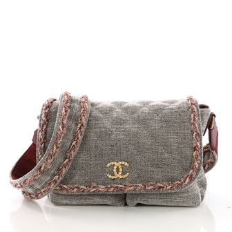 Chanel Parisian Stroll Messenger Bag Quilted Velvet Wool 3940048
