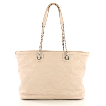 Chanel CC Zip Tote Quilted Caviar Small Pink 3951527