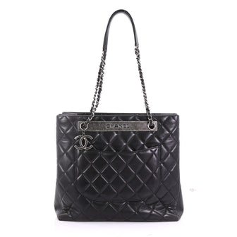 Chanel Trendy CC Tote Quilted Lambskin Large Black 3953910