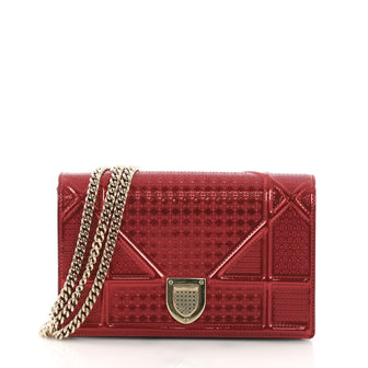 Christian Dior Diorama Flap Bag Cannage Embossed Calfskin Red 397251
