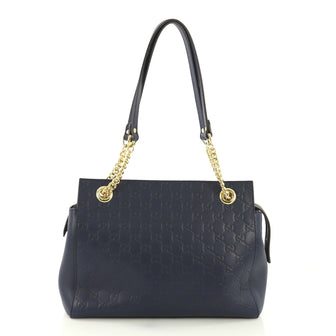 Gucci Model: Soft Signature Shoulder Bag Guccissima Leather Medium  Blue 40153/45