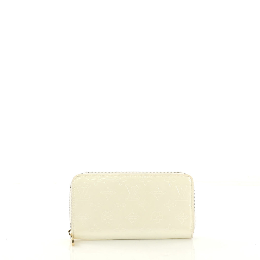 Louis Vuitton Zippy Wallet White Cloth ref.773072 - Joli Closet
