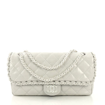 Chanel Model: Chain Me Flap Bag Quilted Calfskin Jumbo White 40568/130