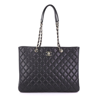 Chanel Model: Classic CC Shopping Tote Quilted Calfskin Large  Black 40568/23