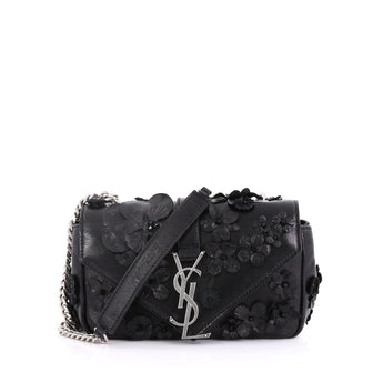 Saint Laurent Model: Classic Monogram Crossbody Bag Leather with Applique Baby Black 40568/78