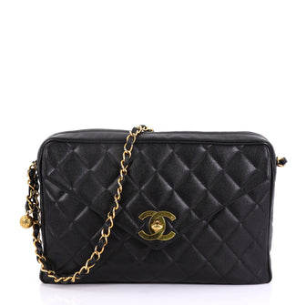 Chanel Model: Vintage Front Pocket Camera Bag Quilted Caviar Large Black 40572/15