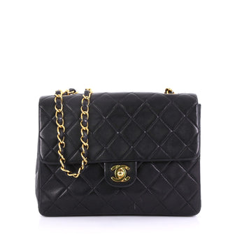 Chanel Model: Vintage Square Classic Flap Bag Quilted Lambskin Small Black 40572/168