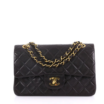 Chanel Model: Vintage Classic Double Flap Bag Quilted Lambskin Small Black 40572/175