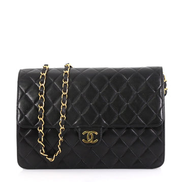 Chanel Model: Vintage Clutch with Chain Quilted Leather Medium Black 40578/2