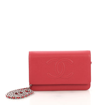 Chanel Model: Timeless Wallet on Chain Caviar Red 40678/11
