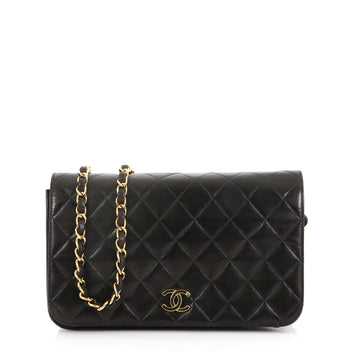 Chanel Model: Vintage Full Flap Bag Quilted Lambskin Small Black 40870/2