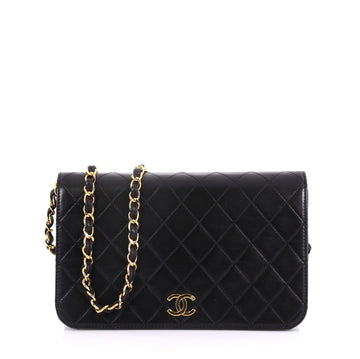 Chanel Model: Vintage Full Flap Bag Quilted Lambskin Small Black 40870/5