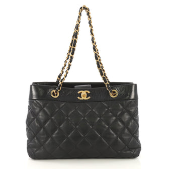 Chanel Model: Soft Elegance Tote Quilted Distressed Calfskin Medium Black 41277/67