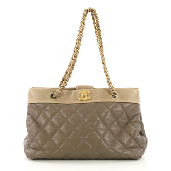 Soft Elegance Tote Quilted Distressed Calfskin Medium