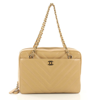 Chanel Vintage Pocket Camera Bag Chevron Lambskin Medium neutral 413152