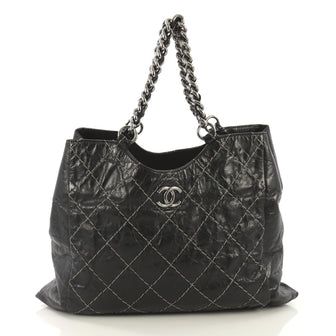 Chanel Chain CC Cabas Stitched Glazed Calfskin Medium Black 414062
