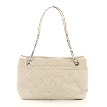 Chanel Timeless CC Shopping Tote Quilted Caviar Medium neutral 4151125
