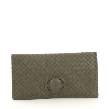 Bottega Veneta Fold Over Turnlock Clutch Intrecciato Nappa Neutral 416202