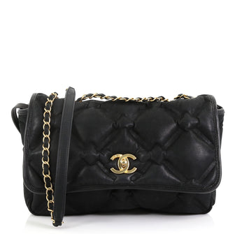 Chanel Model: Chesterfield Flap Bag Quilted Iridescent Calfskin Medium Black 42042/3