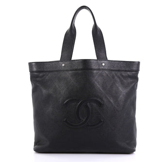 Chanel Model: CC Tote Perforated Leather Large Black 42084/1
