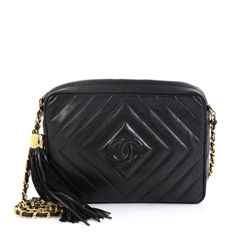 Chanel Model: Vintage Diamond CC Camera Bag Quilted Leather Medium Black 42251/10