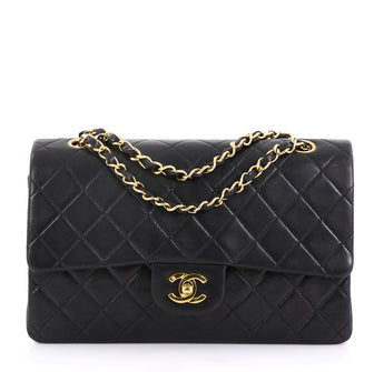Chanel Model: Vintage Classic Double Flap Bag Quilted Lambskin Medium Black 42251/12