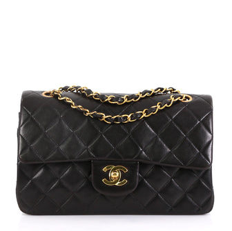 Chanel Model: Vintage Classic Double Flap Bag Quilted Lambskin Small Black 42251/14