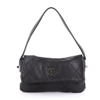 Chanel Model: Vintage CC Mademoiselle Lock Flap Shoulder Bag Quilted Leather Medium Black 42251/29